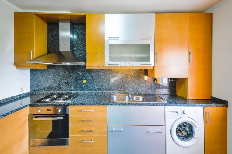 Apartamento T1 para Arrendamento em Aguas Santas Foto 9