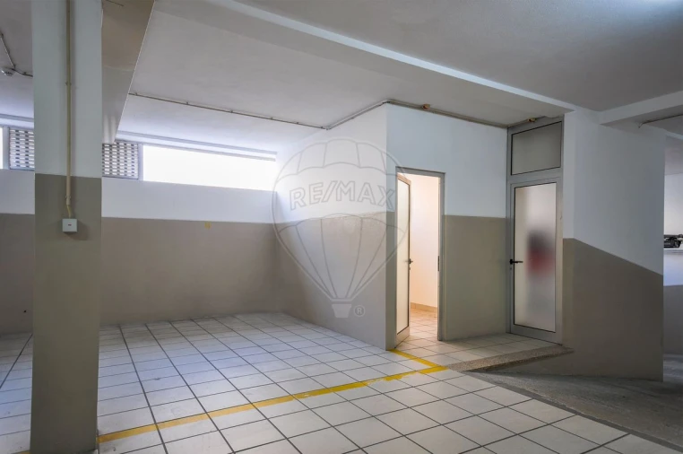 Apartamento T1 para Arrendamento em Aguas Santas Foto 18