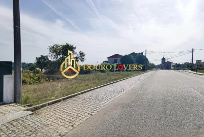 Terreno para Venda em Santa Marinha e São Pedro da Afurada