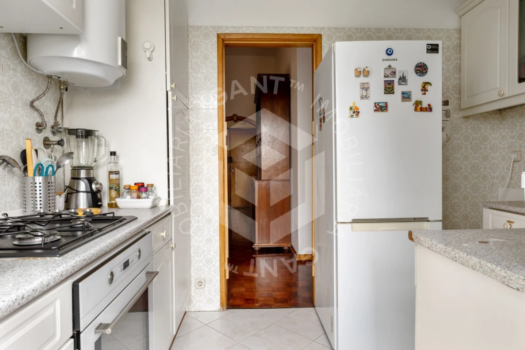 Apartamento T2 para Venda em Costa da Caparica Foto 20