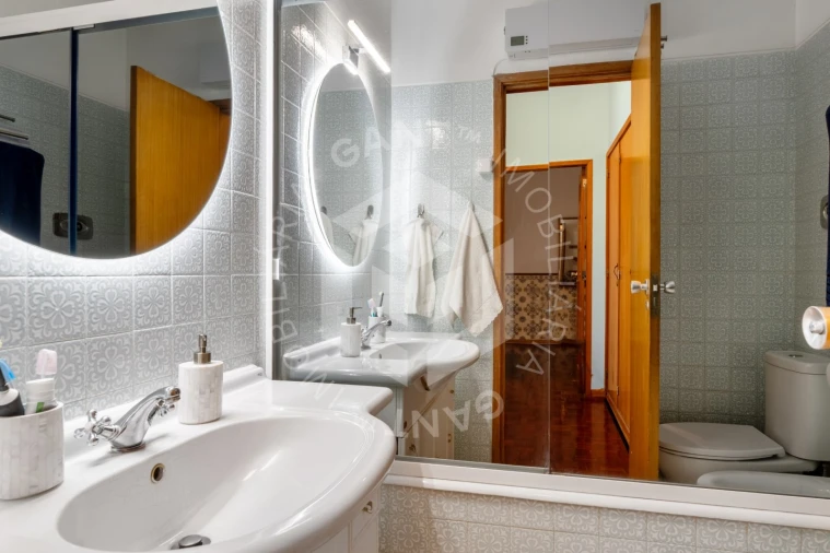 Apartamento T2 para Venda em Costa da Caparica Foto 18
