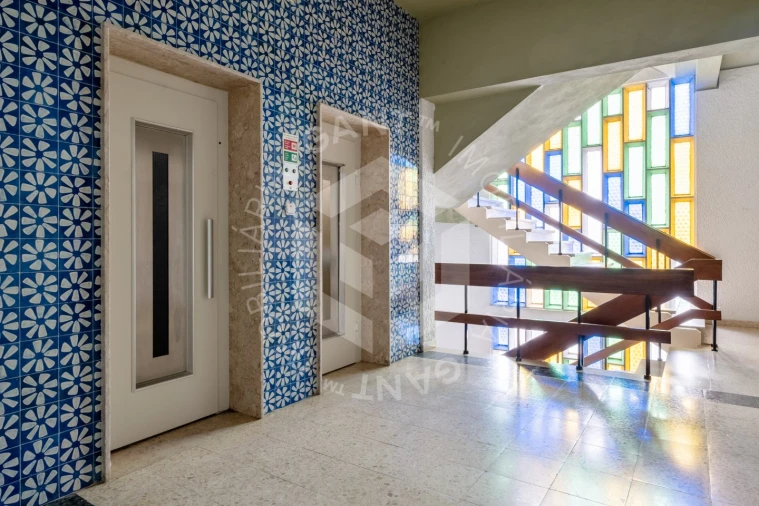 Apartamento T2 para Venda em Costa da Caparica Foto 21