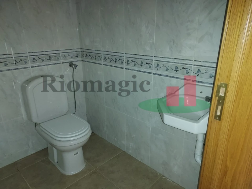 Loja para Venda em Rio Maior Foto 5