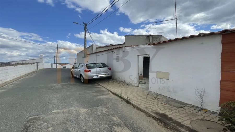 Moradia T3 para Venda em Mertola Foto 1