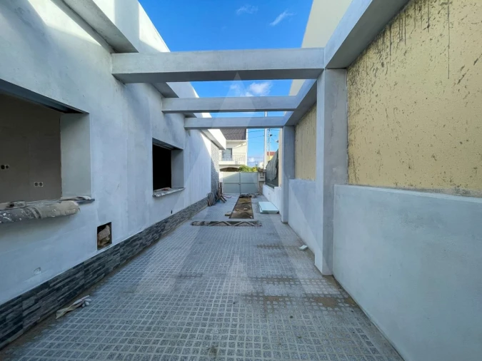 Moradia T3 para Venda em Fernao Ferro Foto 27