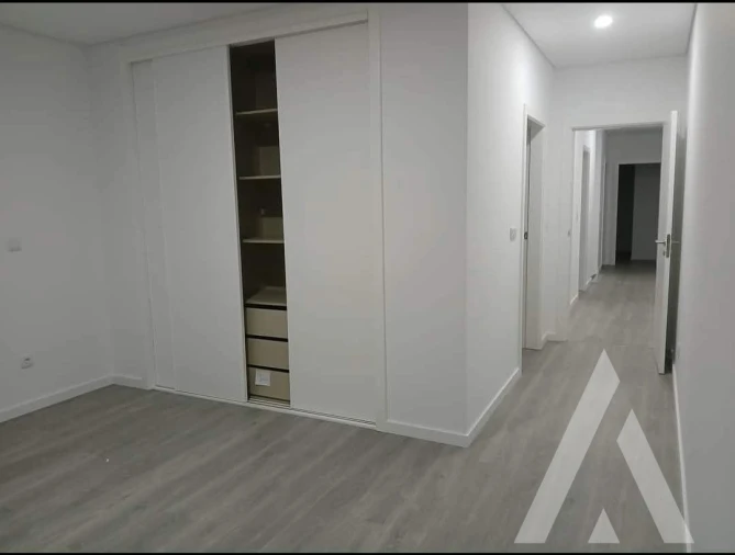 Quinta T3 para Venda em Seixal, Arrentela e Aldeia de Paio Pires Foto 4