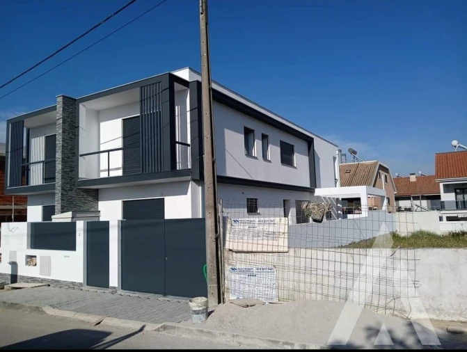 Quinta T3 para Venda em Seixal, Arrentela e Aldeia de Paio Pires Foto 15