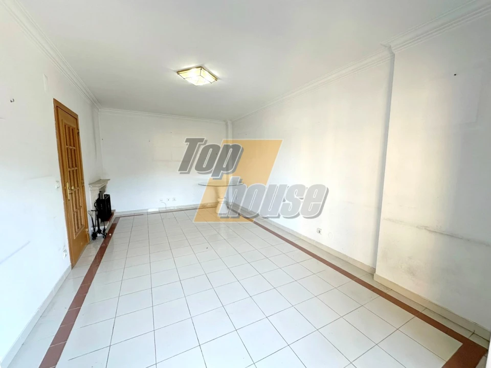 Apartamento T3 para Venda em Laranjeiro e Feijó Foto 3