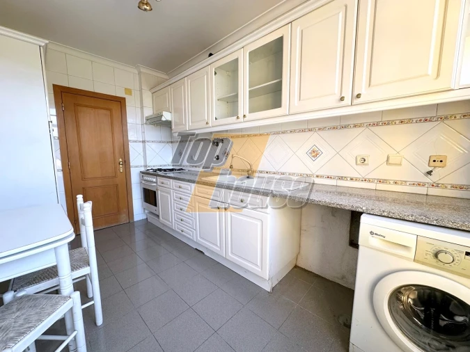 Apartamento T3 para Venda em Laranjeiro e Feijó Foto 7