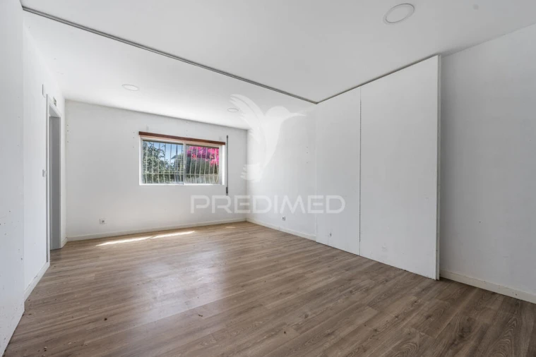 Moradia T3 para Venda em Gulpilhares e Valadares Foto 5