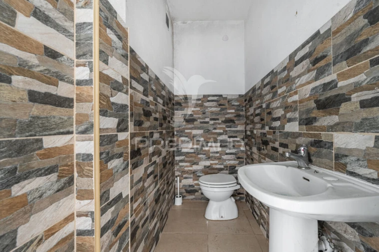 Moradia T3 para Venda em Gulpilhares e Valadares Foto 8