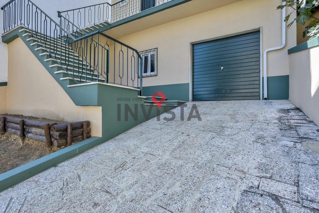 Moradia T4 para Venda em Vila Franca de Xira Foto 28