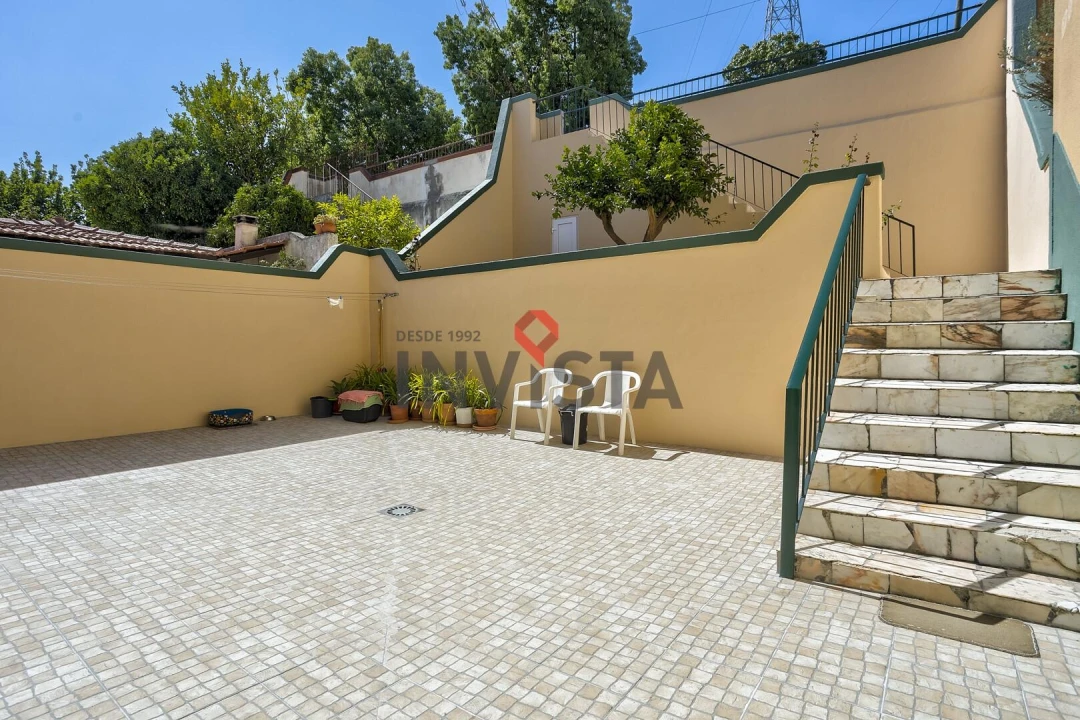 Moradia T4 para Venda em Vila Franca de Xira Foto 16