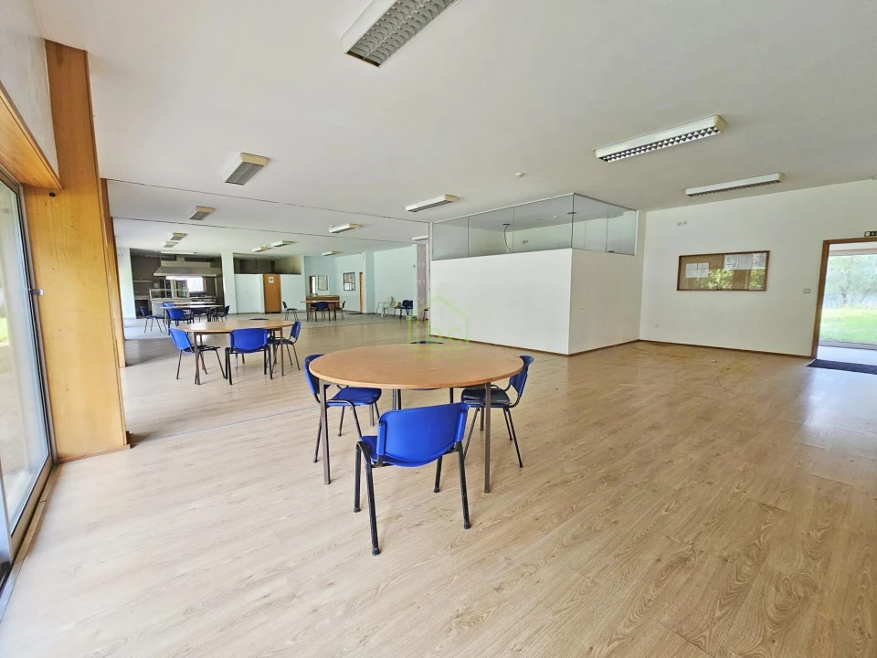 Prédio para Venda em Arvore Foto 42