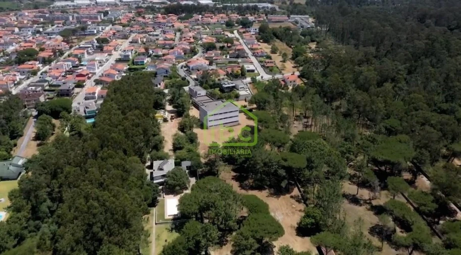 Prédio para Venda em Arvore Foto 24