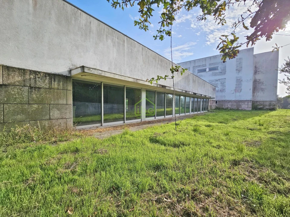 Prédio para Venda em Arvore Foto 25