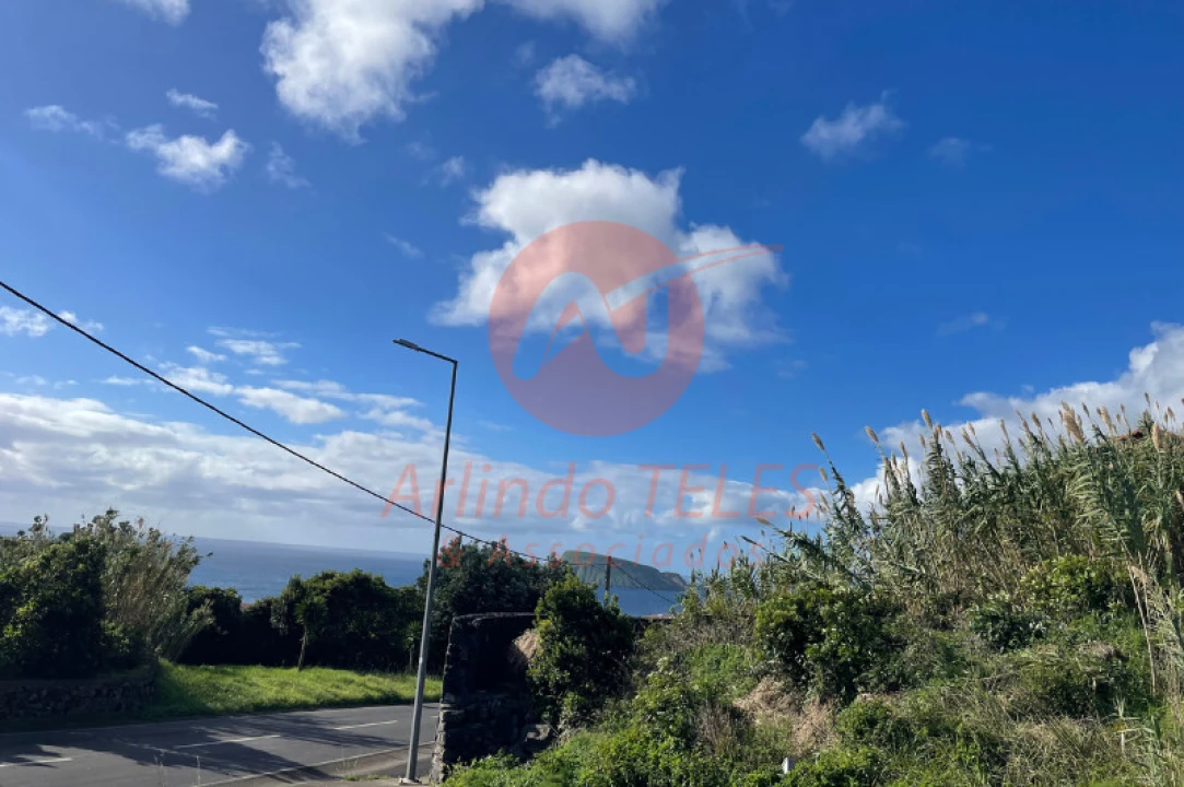 Terreno para Venda em São Sebastião Foto 3