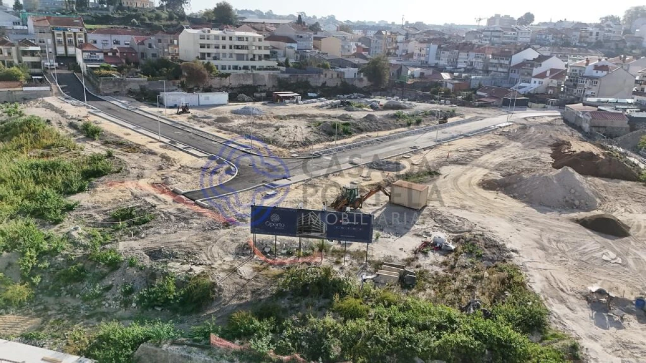Apartamento T2 para Venda em Paranhos Foto 21