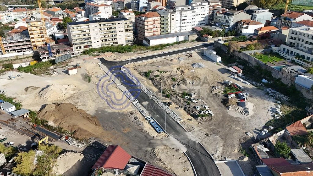 Apartamento T2 para Venda em Paranhos Foto 22