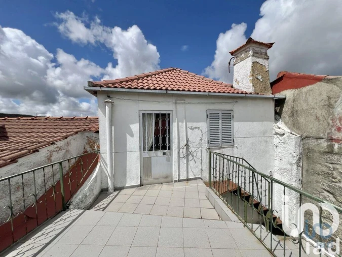 Moradia T2 para Venda em Gosende Foto 9