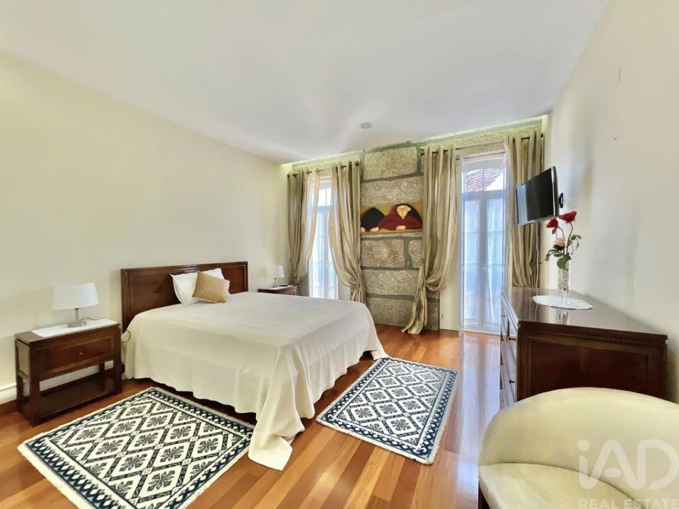 Moradia T5 para Venda em Canas de Senhorim Foto 26