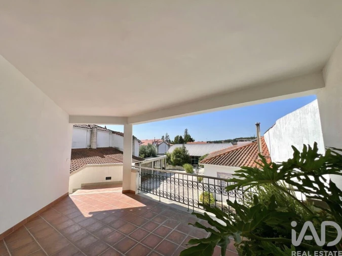 Moradia T5 para Venda em Canas de Senhorim Foto 34