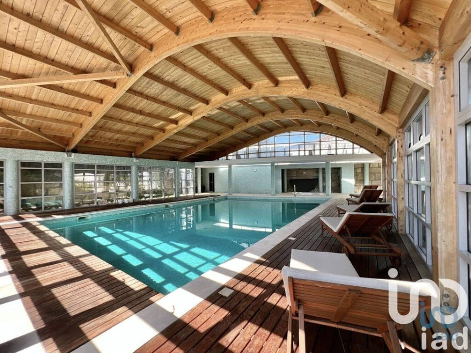 Moradia T5 para Venda em Canas de Senhorim Foto 5