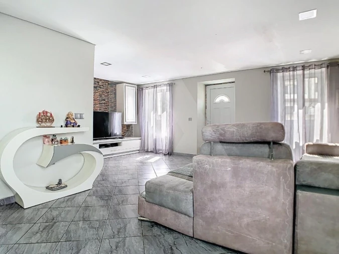 Moradia T3 para Venda em Valega Foto 5