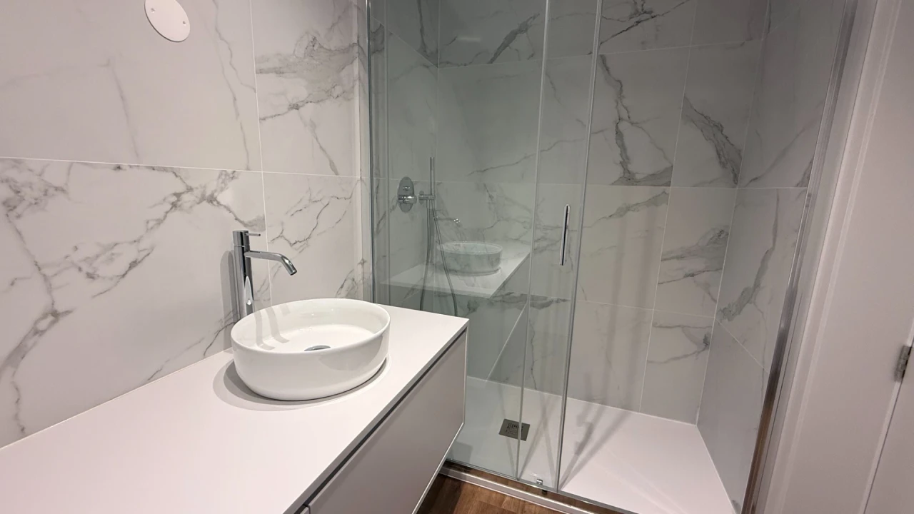 Apartamento T2 para Venda em Urgezes Foto 15