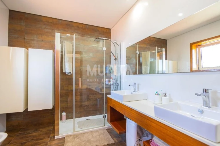 Moradia T4 para Venda em Santa Maria da Feira, Travanca, Sanfins e Espargo Foto 25