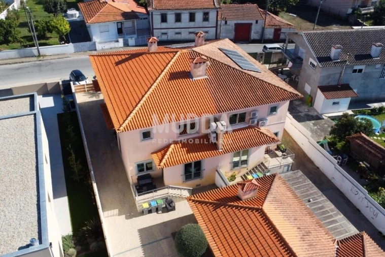 Moradia T4 para Venda em Santa Maria da Feira, Travanca, Sanfins e Espargo