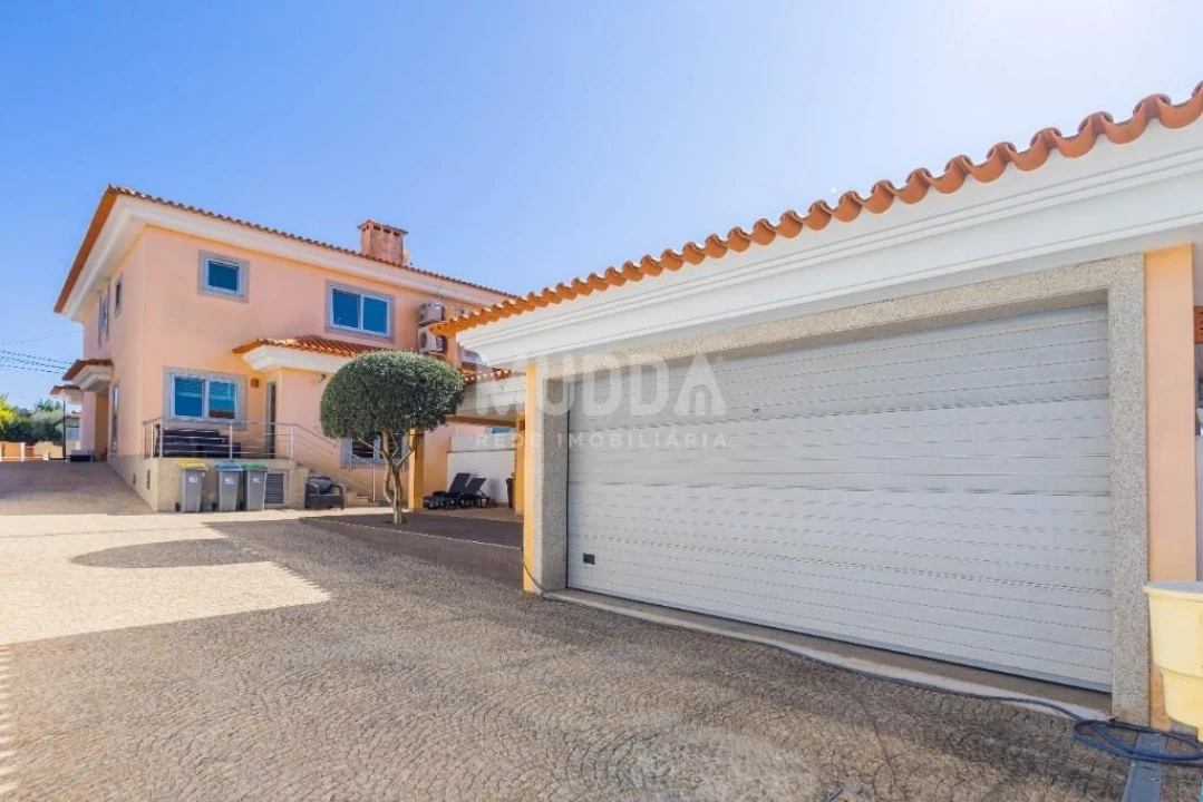 Moradia T4 para Venda em Santa Maria da Feira, Travanca, Sanfins e Espargo Foto 39