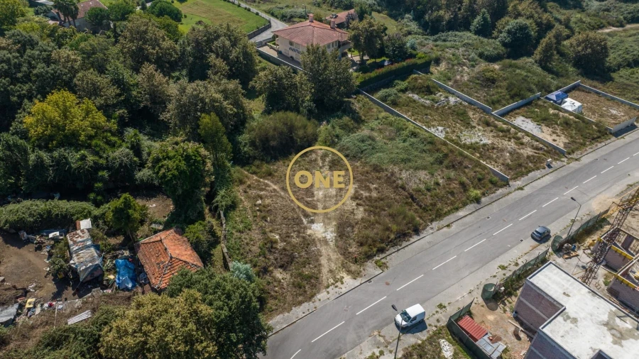 Terreno para Venda em Ruivães e Novais Foto 7