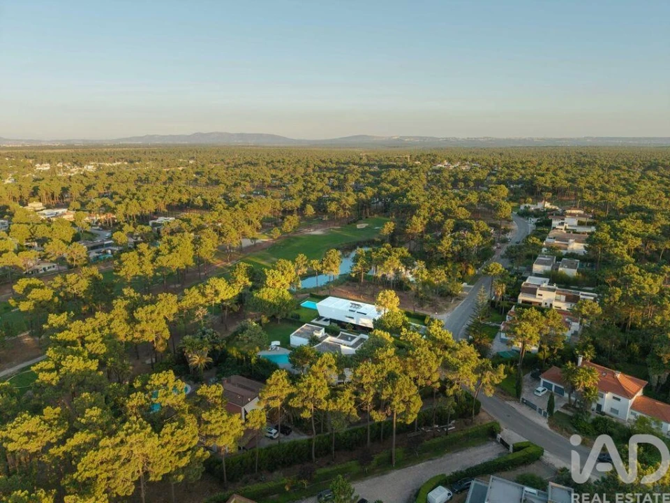 Moradia T5 para Venda em Charneca de Caparica e Sobreda Foto 29