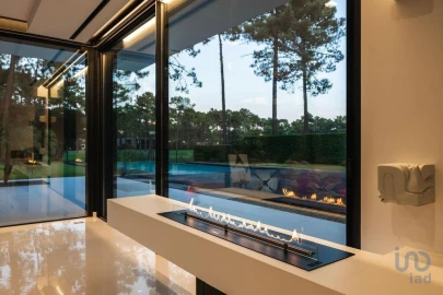 Moradia T5 para Venda em Charneca de Caparica e Sobreda