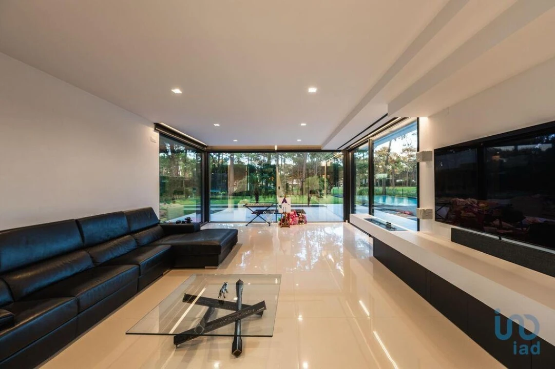 Moradia T5 para Venda em Charneca de Caparica e Sobreda Foto 7