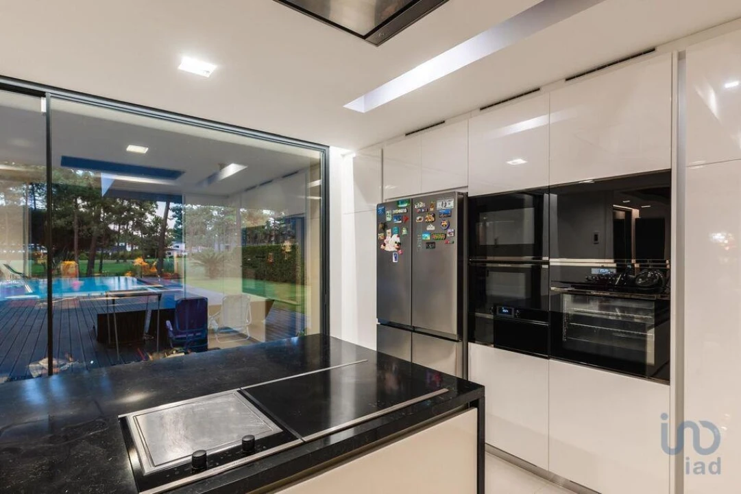 Moradia T5 para Venda em Charneca de Caparica e Sobreda Foto 13