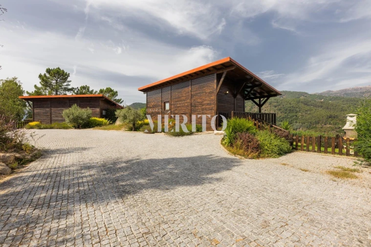 Quinta T3 para Venda em Louredo Foto 18