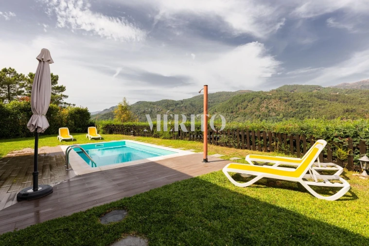 Quinta T3 para Venda em Louredo Foto 23