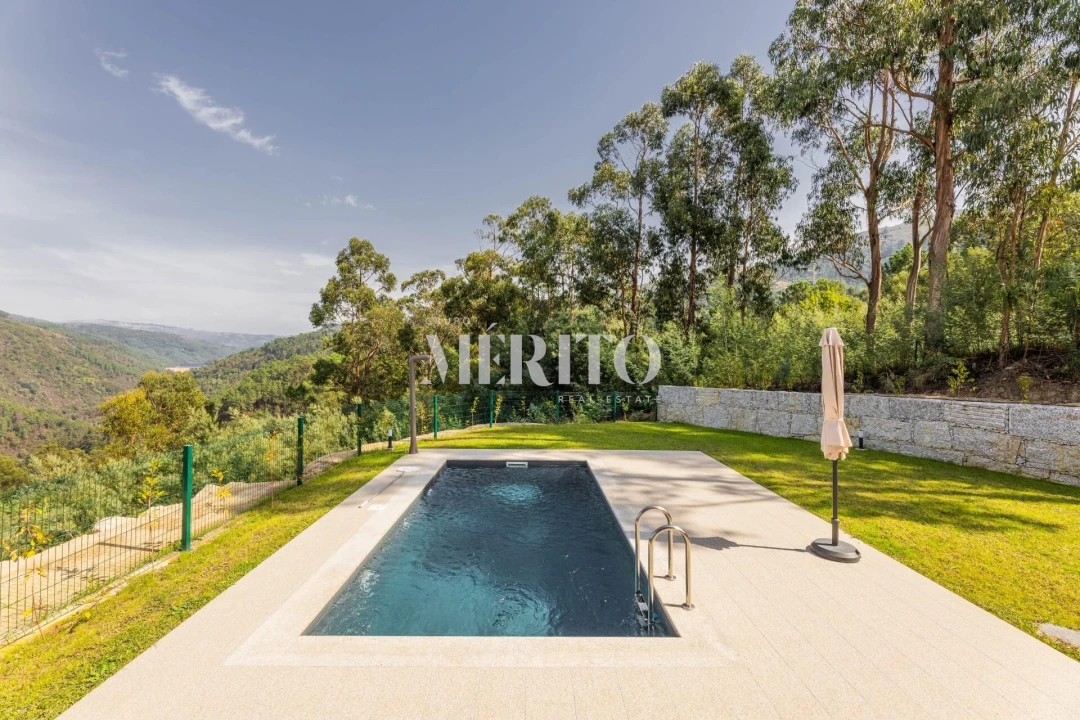 Quinta T3 para Venda em Louredo Foto 34