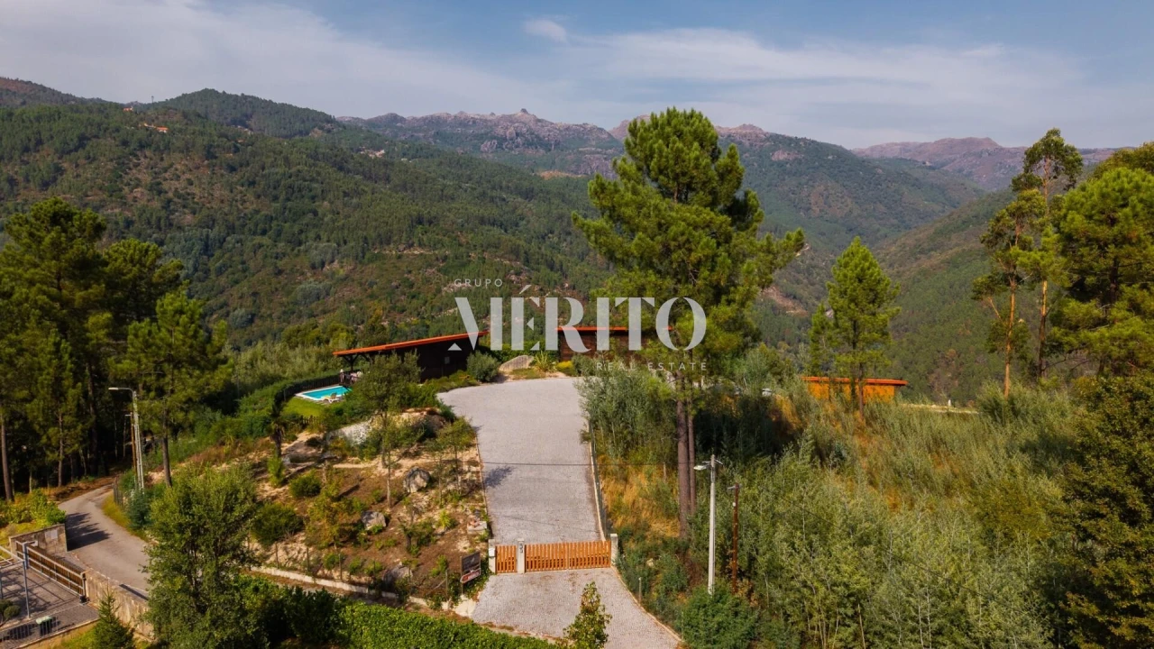 Quinta T3 para Venda em Louredo Foto 58