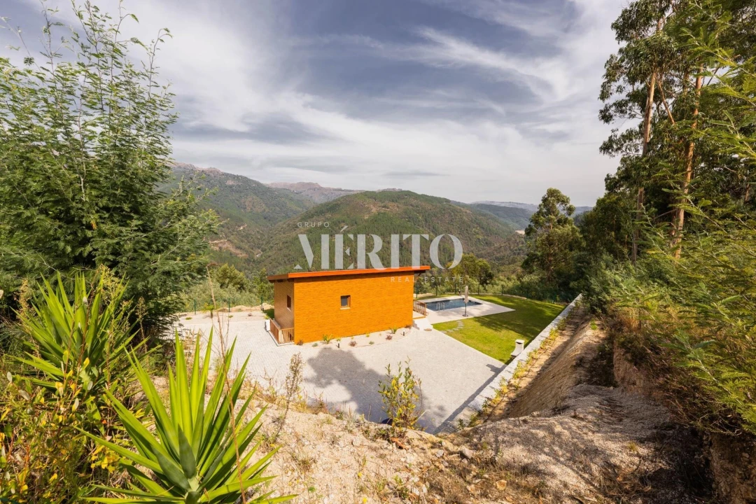 Quinta T3 para Venda em Louredo Foto 19