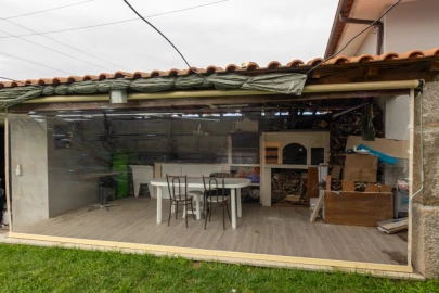 Moradia T5 para Venda em Adaufe