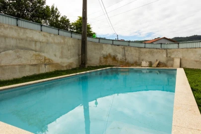 Moradia T5 para Venda em Adaufe