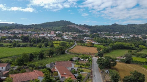 Moradia T5 para Venda em Adaufe