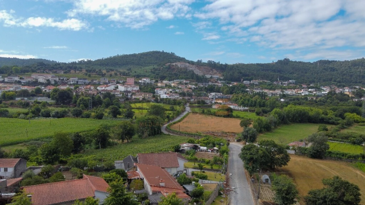 Moradia T5 para Venda em Adaufe Foto 3