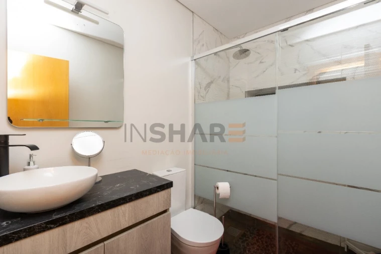 Moradia T5 para Venda em Adaufe Foto 44