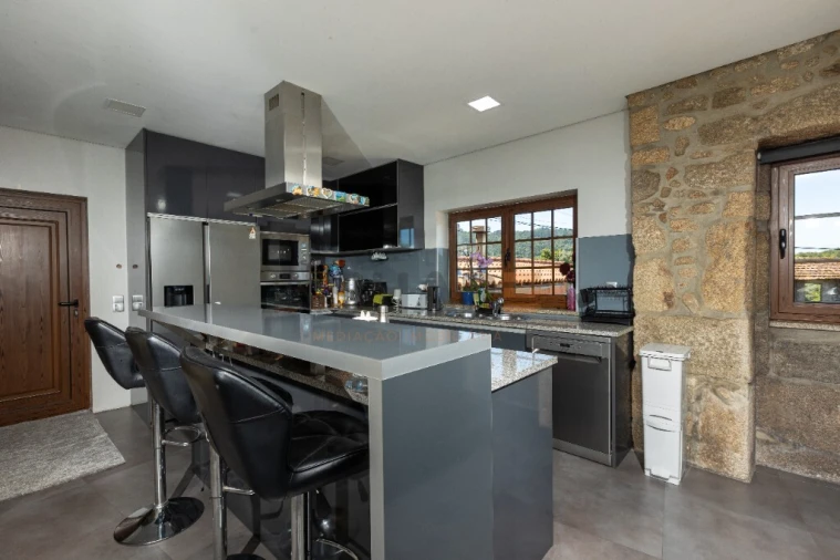 Moradia T5 para Venda em Adaufe Foto 31