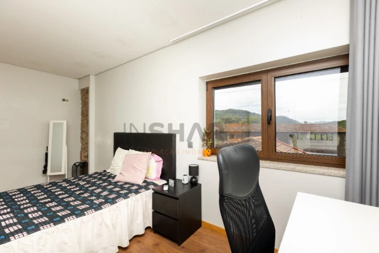 Moradia T5 para Venda em Adaufe Foto 15