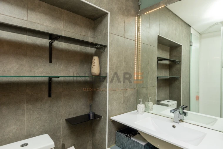 Moradia T5 para Venda em Adaufe Foto 26